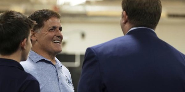 fb体育APP-亲自结束“浓眉时代”，库班这次能带来下一个诺维茨基吗|独行侠|德克·诺维茨基|弗拉格|哈里森|安东尼·戴维斯_新浪体育_新浪新闻