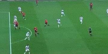 fb体育APP-【意甲】伊布补时凌空斩救主 AC米兰客场平乌迪内斯