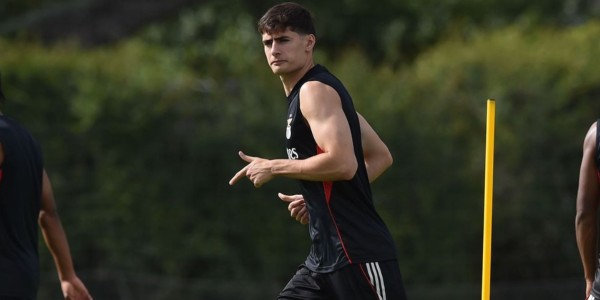 本菲卡后卫：我们知道切尔西实力强大，但我们会迎接挑战争取晋级