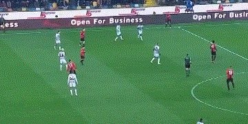 fb体育APP-【意甲】伊布补时凌空斩救主 AC米兰客场平乌迪内斯