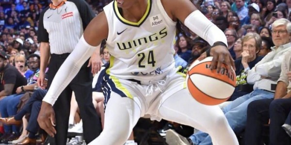 fb体育平台-达拉斯Wings球员Arike Ogunbowale的ZK5 PE或将发售_新浪新闻