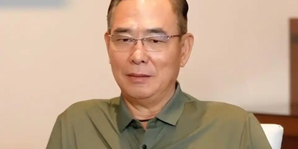 fb体育APP-张军被查！蔡振华太难得：执掌乒协足协羽协+安全落地 守住底线|足球|体坛|中国羽毛球协会|中国乒乓球队|羽毛球_新浪体育_新浪新闻