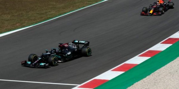 fb体育APP-F1阿布扎比收官在即 全剧高潮争冠之战谁更占优？