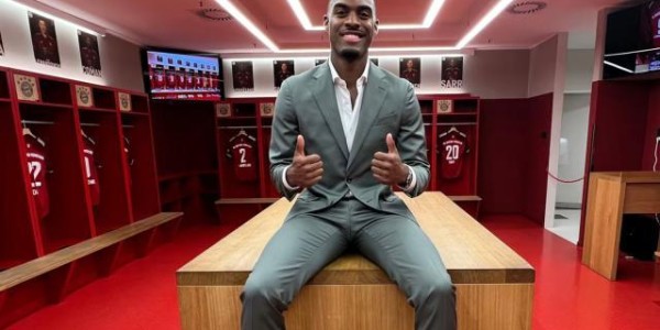 fb体育-官方：荷兰中场赫拉芬贝赫加盟拜仁 签约至2027年