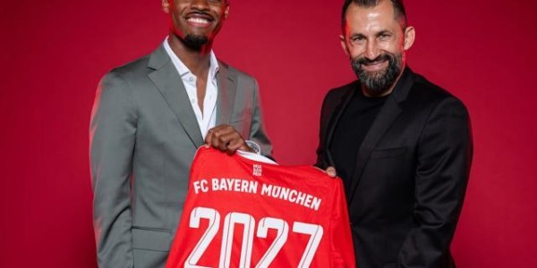 fb体育-官方：荷兰中场赫拉芬贝赫加盟拜仁 签约至2027年