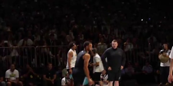 fb体育APP-库里更新社媒赞叹中国之旅：此行体验令人动容不已